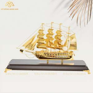Mô Hình Thuyền Vàng 24K Quà Tặng Sếp Nam Cao Cấp | Minh Anh Art
